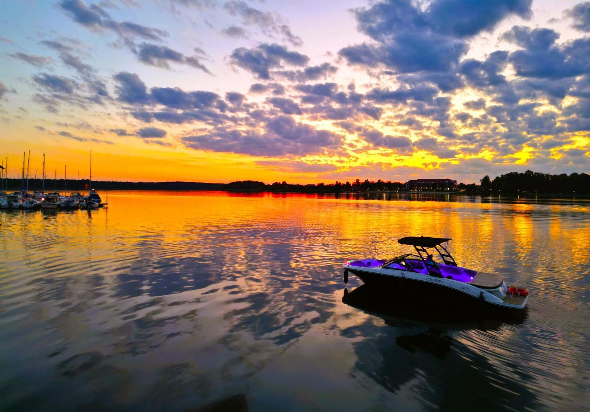 Lake Apart Ostroda - Widok, Przy Plazy, Aquapark, Parking Podziemny, Winda, Netflix Exteriör bild